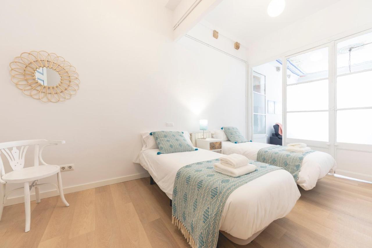 Bravissimo Placa Del Vi, Authentic Historic Apartment Girona Eksteriør bilde