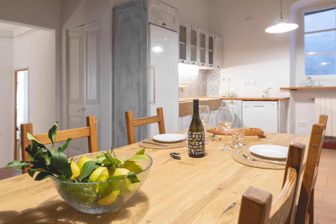 Bravissimo Placa Del Vi, Authentic Historic Apartment Girona Eksteriør bilde