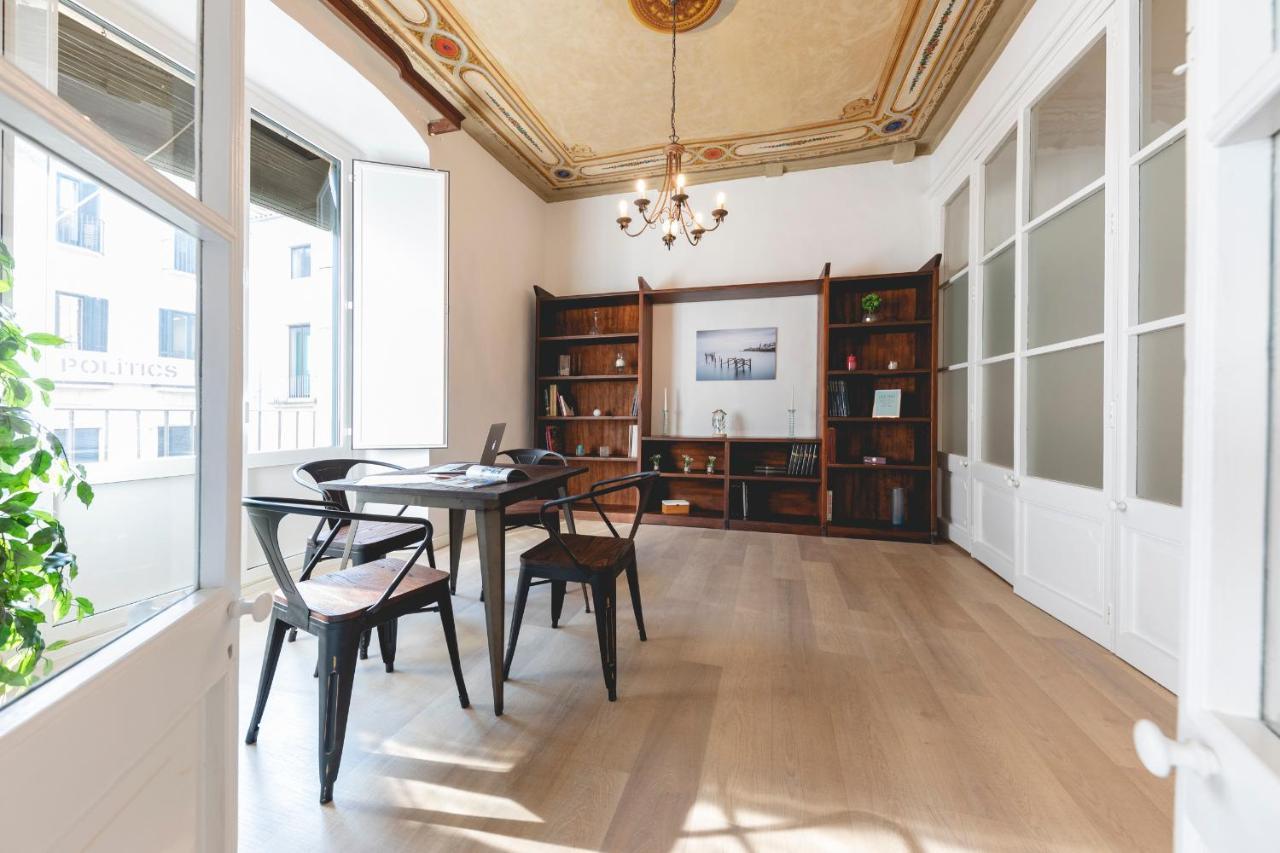 Bravissimo Placa Del Vi, Authentic Historic Apartment Girona Eksteriør bilde