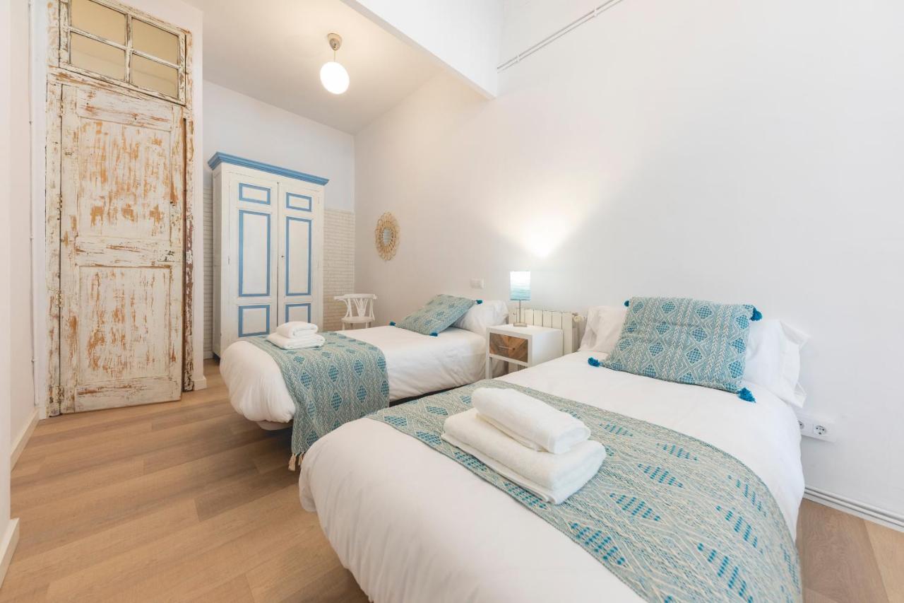 Bravissimo Placa Del Vi, Authentic Historic Apartment Girona Eksteriør bilde