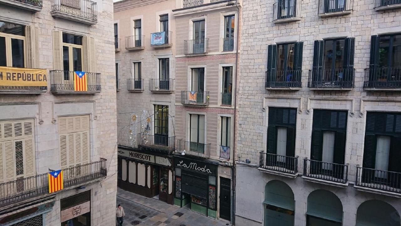 Bravissimo Placa Del Vi, Authentic Historic Apartment Girona Eksteriør bilde